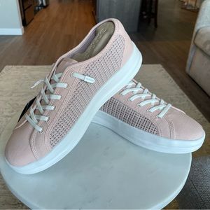 NEW! Hey Dude soft pink sneakers